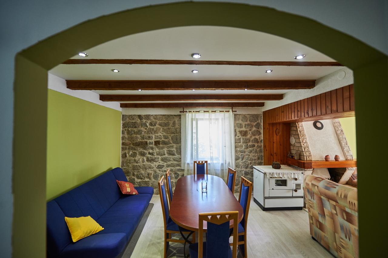코토르 Garden Vista Stone House 빌라 외부 사진