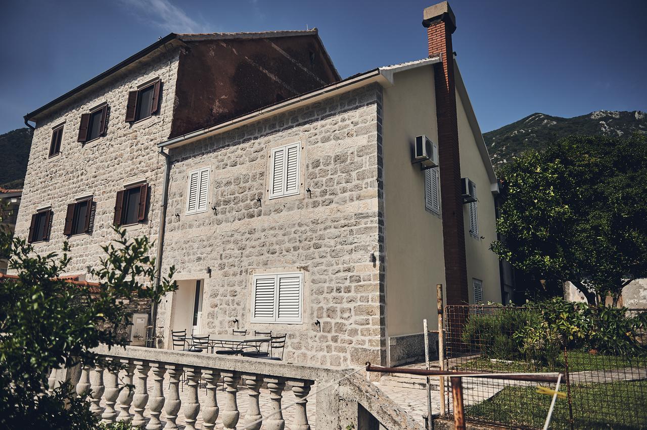 코토르 Garden Vista Stone House 빌라 외부 사진